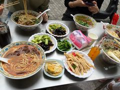 -金杨拉面王小吃面馆·牛三宝面·红烧牛肉粉