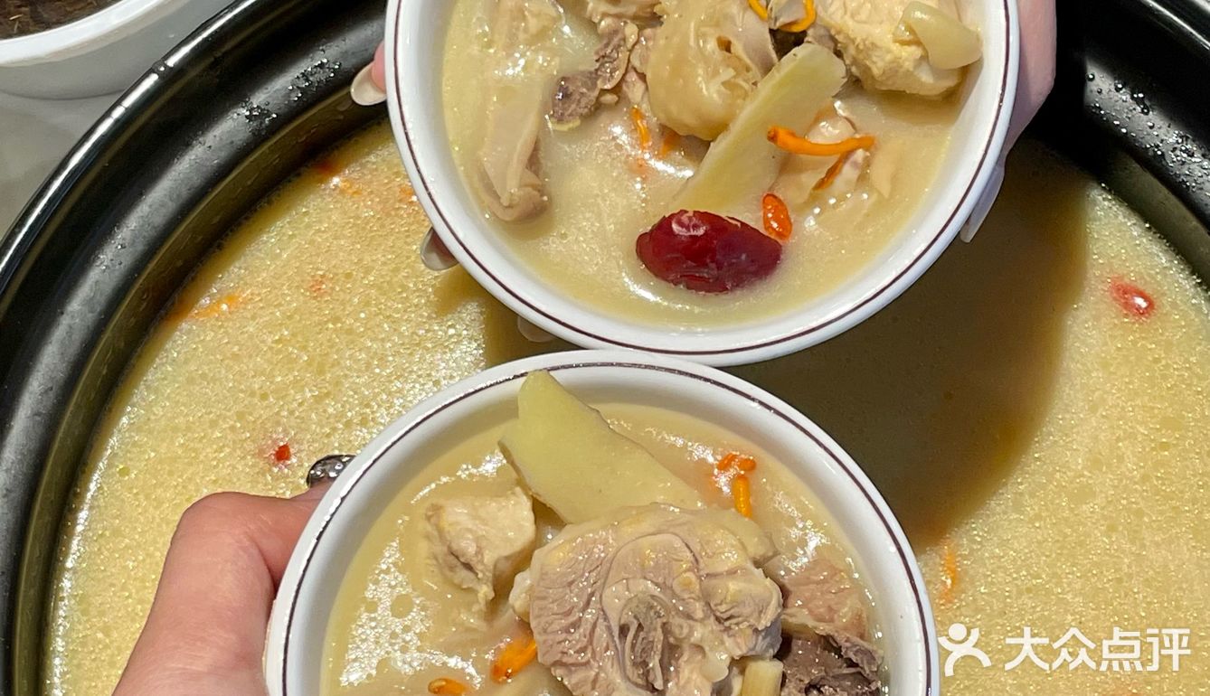 在广州！吃到巨巨巨好吃的猪肚鸡✌🏻️