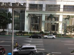 -星巴克臻选(广州高德置地秋广场店)