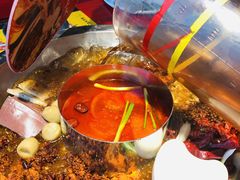 -谭鸭血老火锅(万象九宜城店)