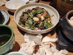 -云海肴·汽锅鸡·云南菜(天山百盛优客店)