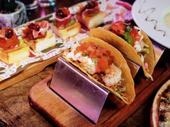 鲜虾脆皮塔克-Famous肥猫墨西哥音乐餐吧(五棵松华熙LIVE店)