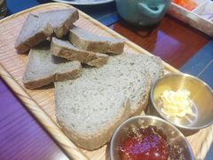 黑列巴-列娜餐厅
