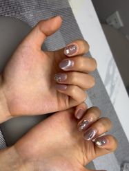 -小黑瓶美甲美睫