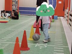 -悦动体能篮球羽毛球网球(三里河店)