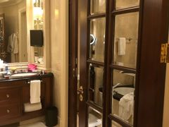 -广州富力丽思卡尔顿酒店