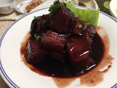 -丰满楼