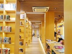 -漕河泾街道图书馆(漕河泾社区文化活动中心店)