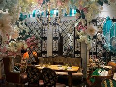 -秘密旅行Bonjour(黑金冠 江南西店)