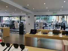 -华为授权体验店(万航渡路)