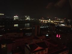 -张家界大成山水国际大酒店
