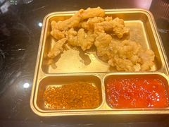 -川流不息·地道川菜·小龙虾(新松江路店)