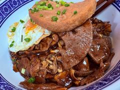 -沪西老弄堂面馆(定西路店)