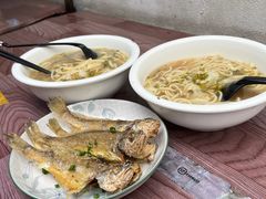 干煎小黄鱼-小河无名面馆