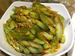 蒜酱黄瓜-芳芳餐厅(白沙路店)