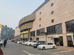 -燕莎友谊商城(亮马桥店)