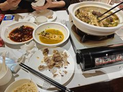 -洈水谣 · 地道荆州松滋菜(菱角湖公园店)