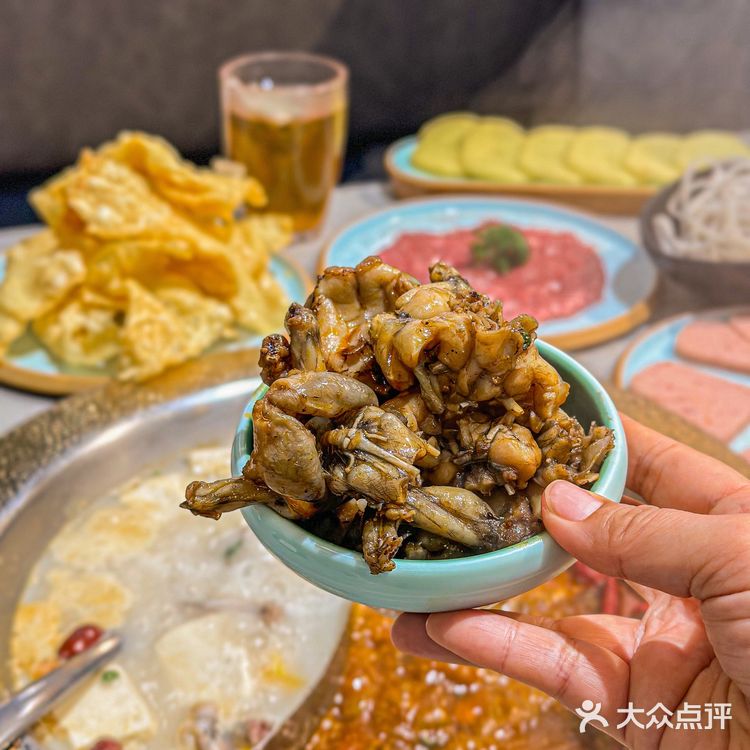 还有不知道这家田鸡火锅好吃的吗?