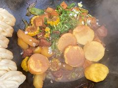 -小媳妇铁锅炖鱼(世博园店)