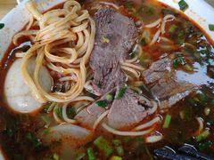 -马德元纯汤牛肉面(太奥广场店)