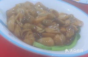 Scallion Braised Enoki Mushrooms