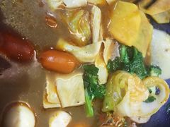 -万记麻辣烫国展总店