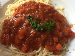 -Neary Khmer Restaurant