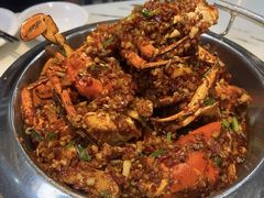 -凤凰路何眼镜香辣蟹(花果园店)