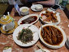 鲍汁凤爪-金玉满堂潮州酒楼(无限极荟购物广场店)