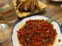 -冶建镜子·老南昌大排档·江西虾王(总店)