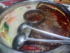 -佰人王串串香火锅(洋珠巷店)