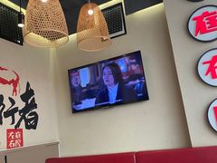 卡座-左庭右院鲜牛肉火锅(金山万达店)