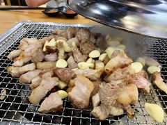 -肉甲韩国木炭烤肉(新壹街1店)