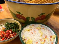 -拈签一笑黄牛肉辣卤串串