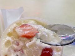 -溪边姑娘·拉丝酸奶水果捞(春熙路店)