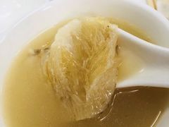 雞煲翅-新陶陶酒家