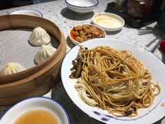 开洋葱油拌面-老上海面馆(长阳店)