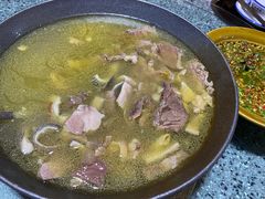 汤锅大杂烩-嘎洒汤锅·花腰傣美食