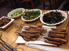 欢乐牧人金牌炭烤-欢乐牧人蒙古炭烤羊腿(四平路店)