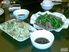 -胶东海鲜大排档(北太平庄店)