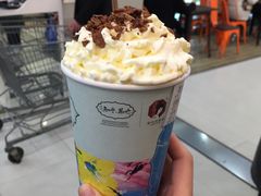 轻脂凝肌-茶颜悦色(雨花亭凯德二楼店)