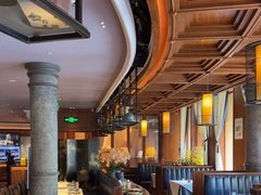 -八府香鸭·啫啫煲(华山路店)