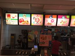-麦当劳(轻轨曹杨路店)