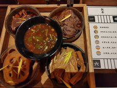 -银米·云南传统过桥米线(双廊黑金冠店)