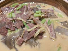 黄焖黑山羊肉-老湘亲·品鉴湘菜(蔡塘爱琴海店)