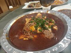 -石磨豆花家常菜·牦牛排土火锅