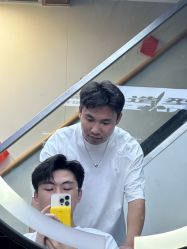 -藤野造型专业烫染接发