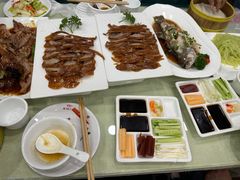 -东四民芳餐厅(世茂工三店)