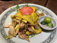 -大头虾越式风味餐厅(光明广场店)