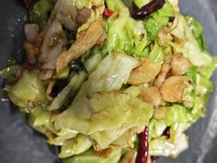 -云海肴·汽锅鸡·云南菜(天山百盛优客店)